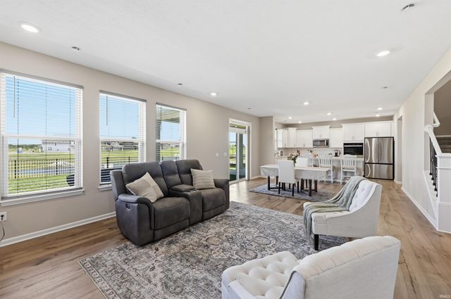5730 Palazzo Lane, Mccordsville, IN 46055