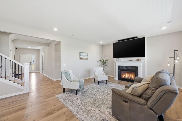 5730 Palazzo Lane, Mccordsville, IN 46055