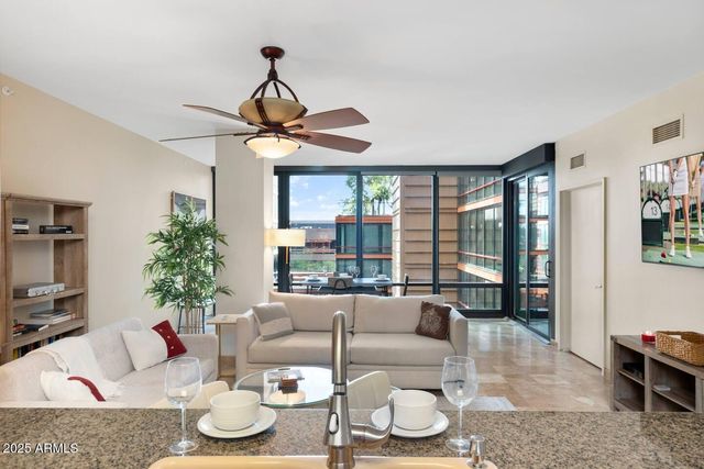 4808 N 24TH Street 523, Phoenix, AZ 85016