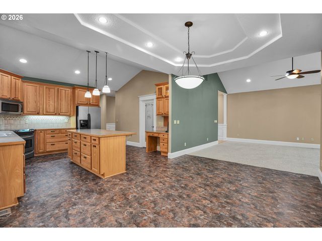 15308 Ne BONANZA Rd, Brush Prairie, WA 98606