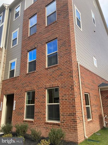 24733 MONK MEADOWS, Sterling, VA 20166