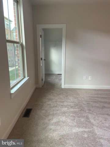 24733 MONK MEADOWS, Sterling, VA 20166