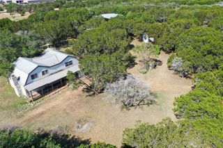 401 Exeter RD, Spicewood, TX 78669