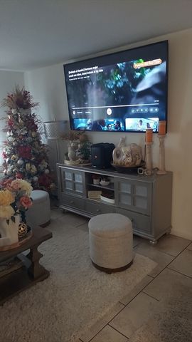 264 East Haverhill 2, Lawrence, MA 01841