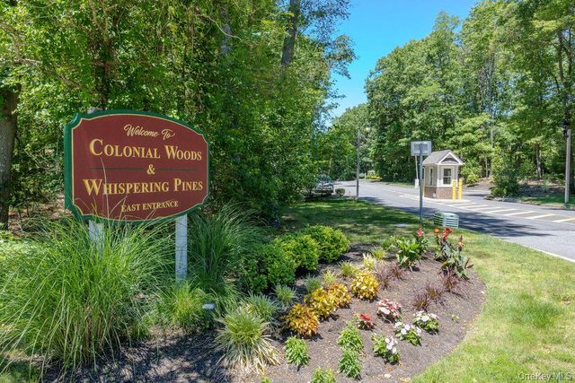 29 Hancock, Yaphank, NY 11980