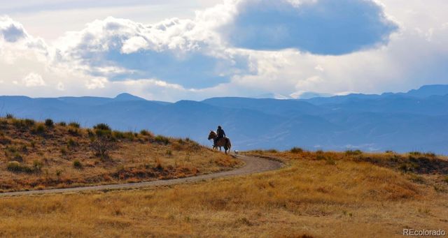 10250 Longview Drive, Lone Tree, CO 80124