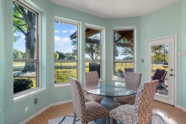 1002 Muirfield Drive, Mansfield, TX 76063