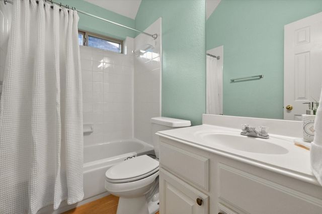 1002 Muirfield Drive, Mansfield, TX 76063