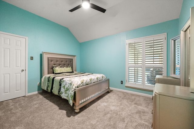 1002 Muirfield Drive, Mansfield, TX 76063