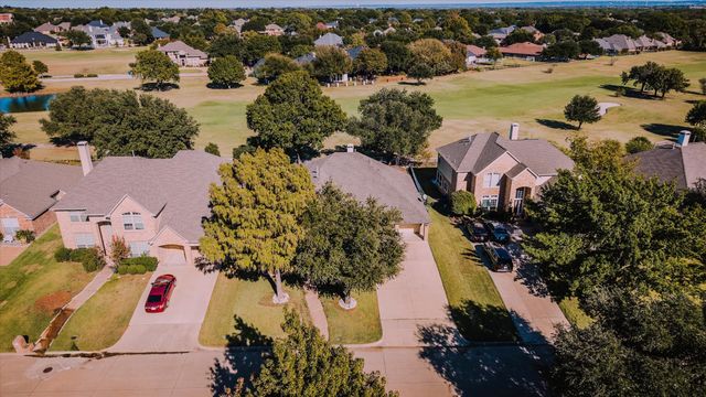 1002 Muirfield Drive, Mansfield, TX 76063