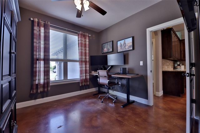 220 Angela DR, Liberty Hill, TX 78642