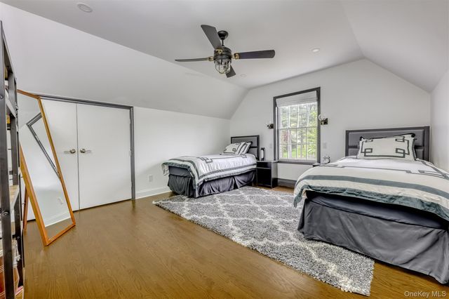 4 Birdie Drive, Suffern, NY 10901