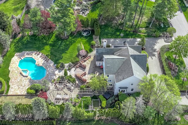 4 Birdie Drive, Suffern, NY 10901