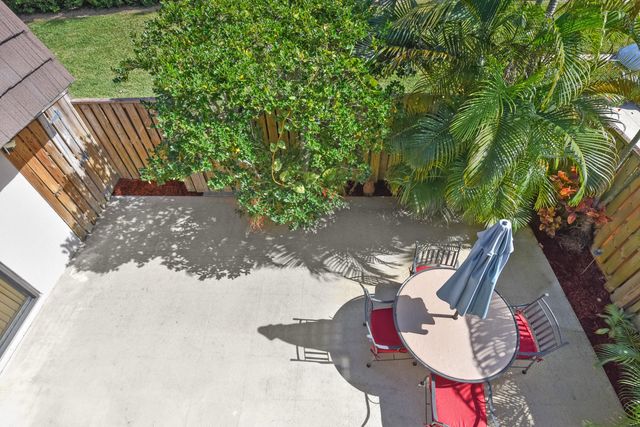 2018 20th Court, Jupiter, FL 33477