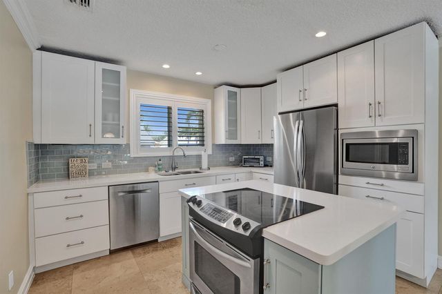 248 Codrington Drive, Lauderdale By The Sea, FL 33308