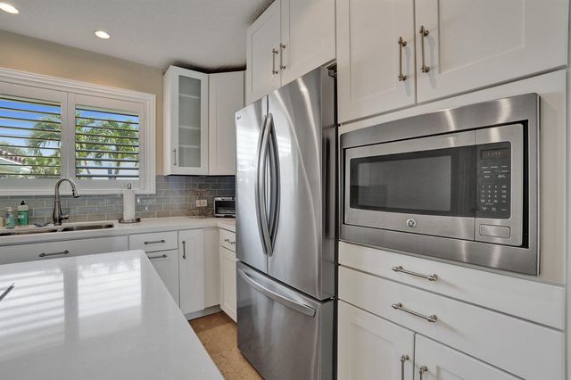 248 Codrington Drive, Lauderdale By The Sea, FL 33308