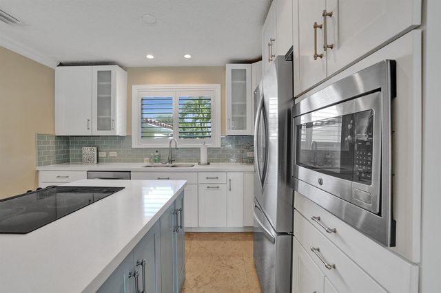248 Codrington Drive, Lauderdale By The Sea, FL 33308
