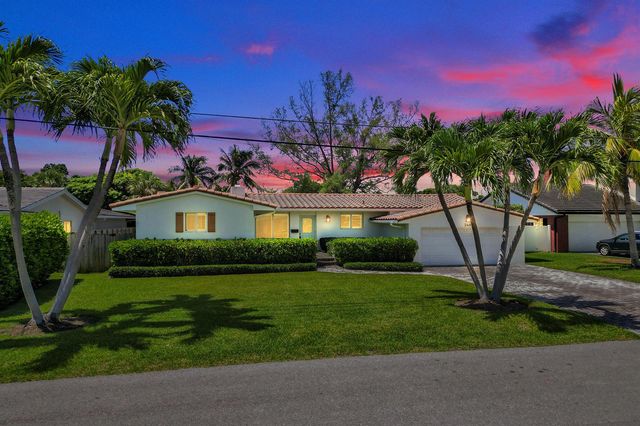 248 Codrington Drive, Lauderdale By The Sea, FL 33308