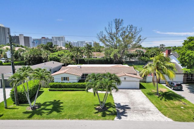 248 Codrington Drive, Lauderdale By The Sea, FL 33308