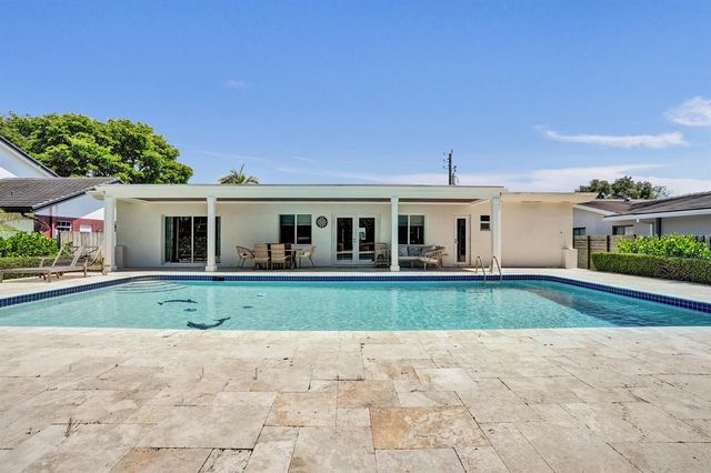 248 Codrington Drive, Lauderdale By The Sea, FL 33308
