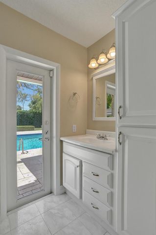 248 Codrington Drive, Lauderdale By The Sea, FL 33308