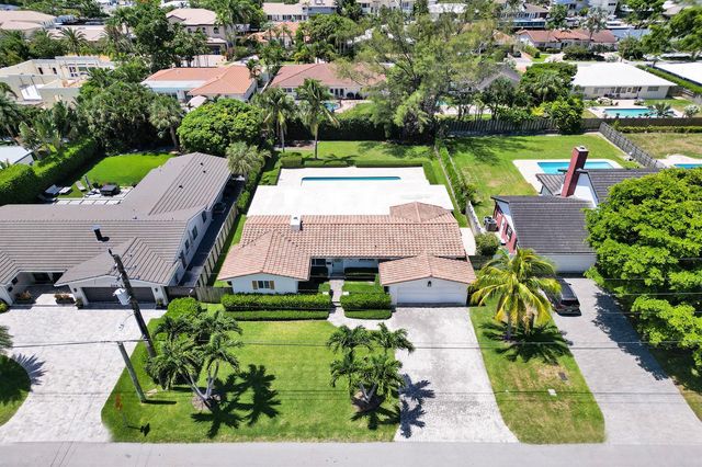 248 Codrington Drive, Lauderdale By The Sea, FL 33308