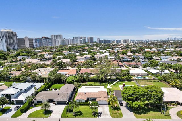 248 Codrington Drive, Lauderdale By The Sea, FL 33308