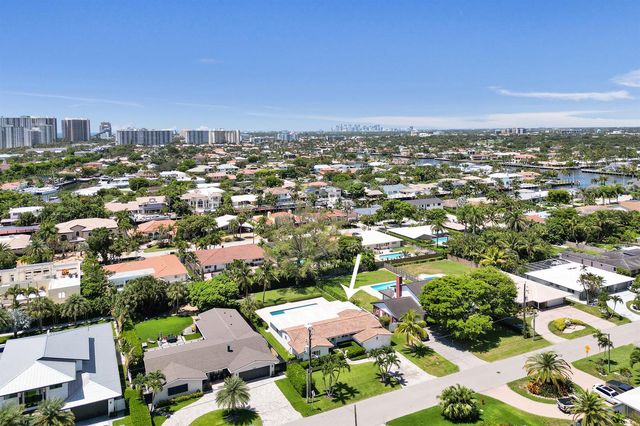 248 Codrington Drive, Lauderdale By The Sea, FL 33308