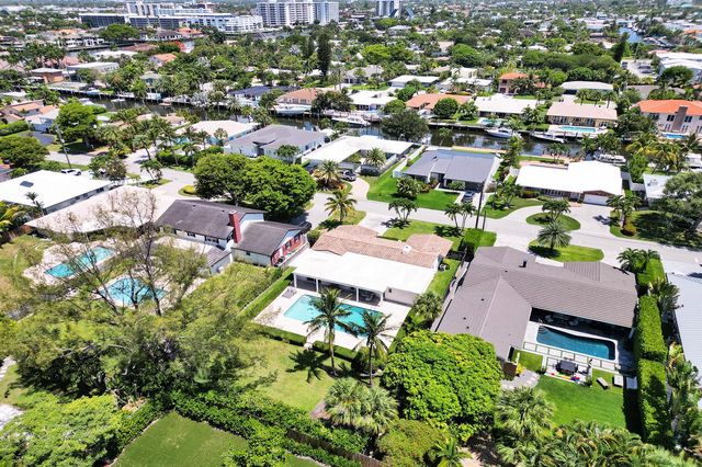 248 Codrington Drive, Lauderdale By The Sea, FL 33308