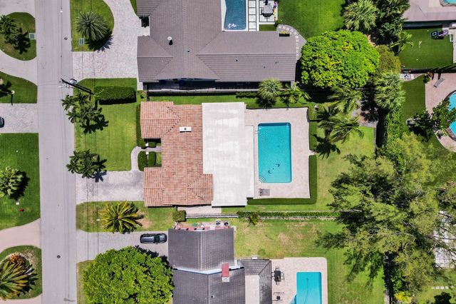 248 Codrington Drive, Lauderdale By The Sea, FL 33308