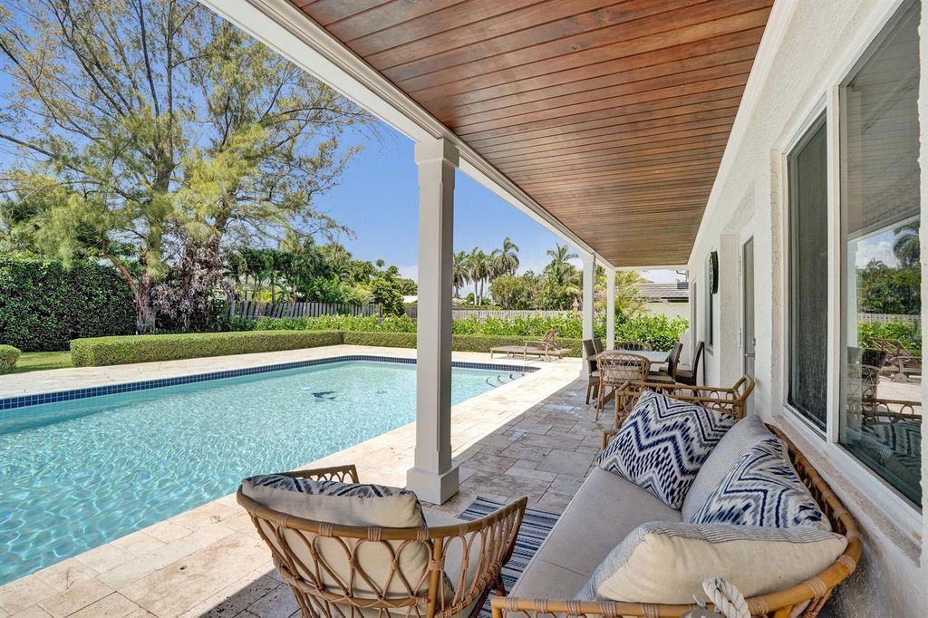 248 Codrington Drive, Lauderdale By The Sea, FL 33308