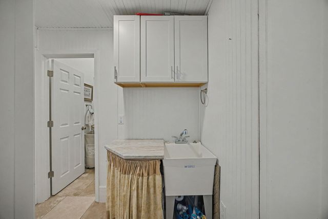 203 E Poplar Street, Harrodsburg, KY 40330