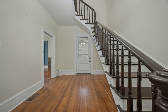 203 E Poplar Street, Harrodsburg, KY 40330