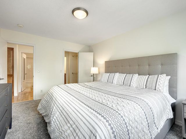 2727 W 43rd Street 409, Minneapolis, MN 55410