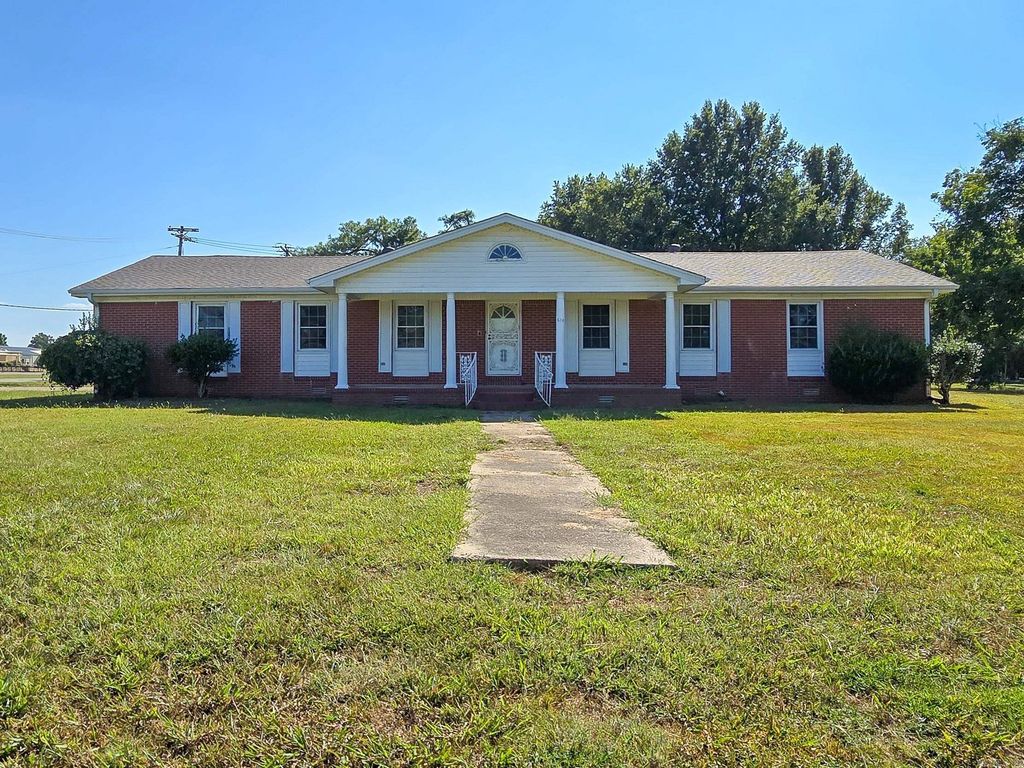 614 Liberty Street, Marked Tree, AR 72365