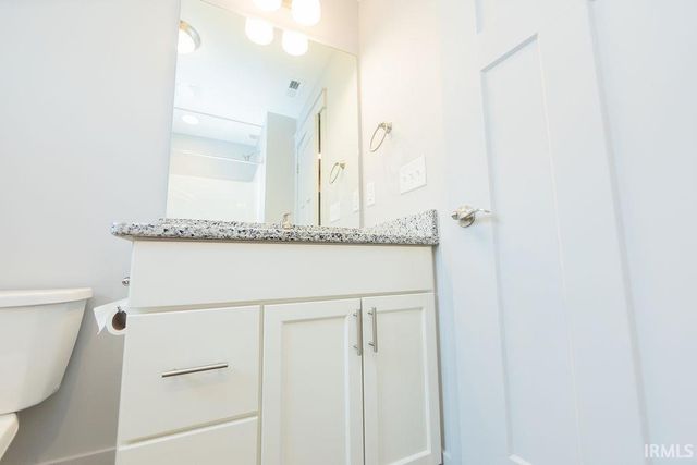 1150 W Rangeview Circle, Bloomington, IN 47403