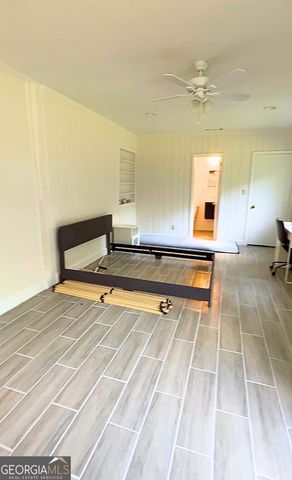 6169 Hillvale Road, Lithonia, GA 30058
