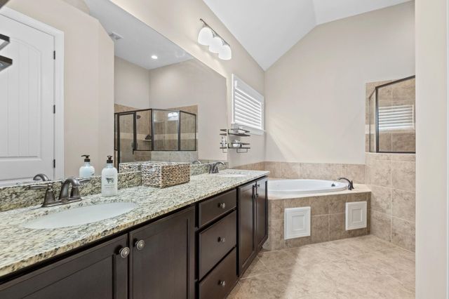 9250 WINDY MEADOW LN, Cordova, TN 38016