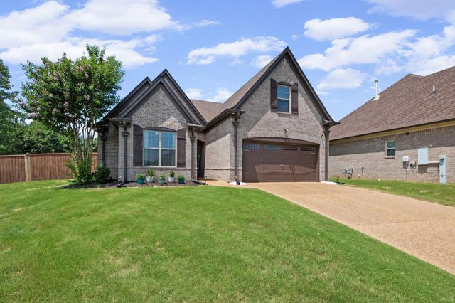 9250 WINDY MEADOW LN, Cordova, TN 38016