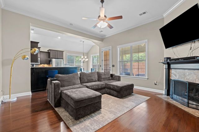 9250 WINDY MEADOW LN, Cordova, TN 38016