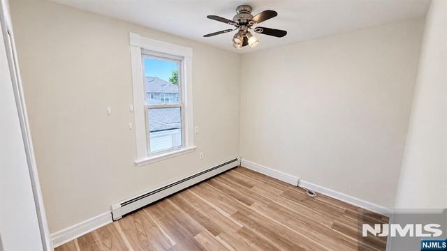 24 Parker Avenue, Hawthorne, NJ 07506