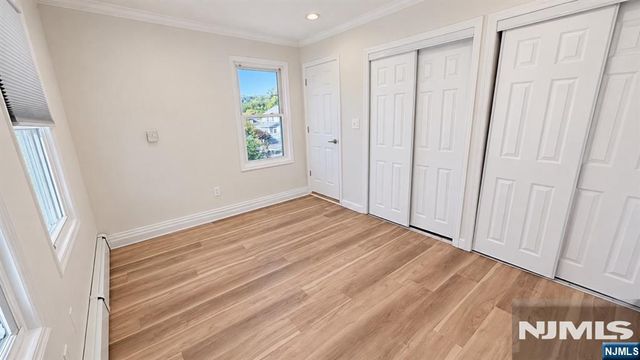 24 Parker Avenue, Hawthorne, NJ 07506