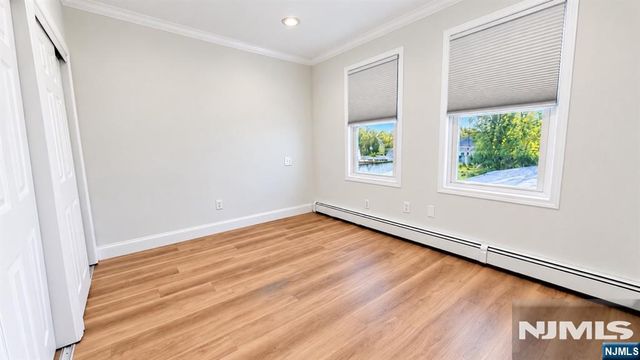 24 Parker Avenue, Hawthorne, NJ 07506