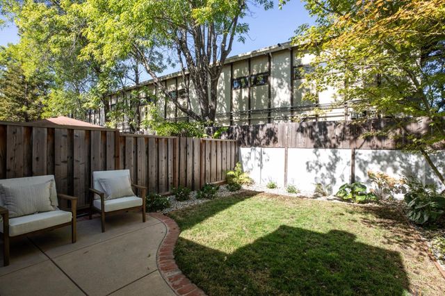 788 Pollard Road, Los Gatos, CA 95032