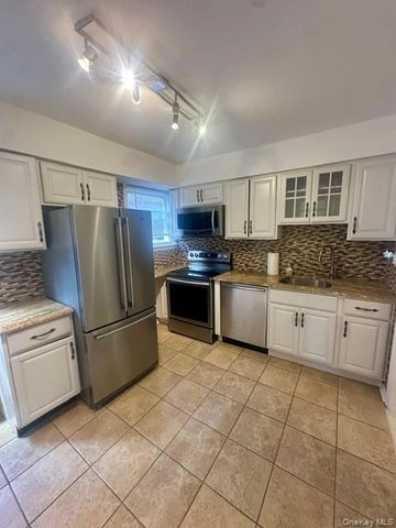 538 E Park Avenue 1, Long Beach, NY 11561