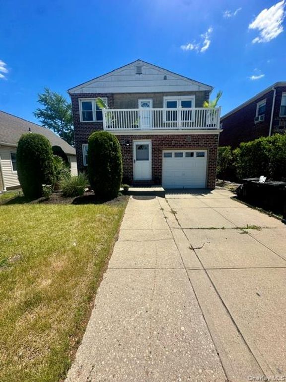 538 E Park Avenue 1, Long Beach, NY 11561