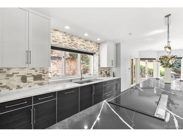 5852 Willowbrook Dr, Morrison, CO 80465