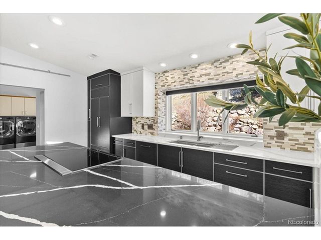 5852 Willowbrook Dr, Morrison, CO 80465