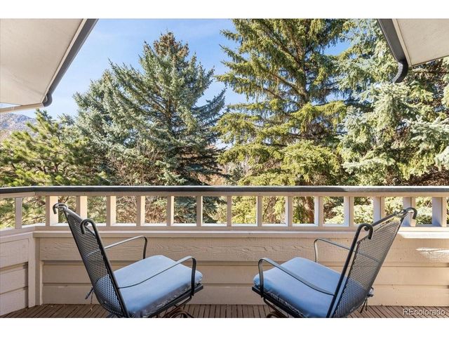 5852 Willowbrook Dr, Morrison, CO 80465