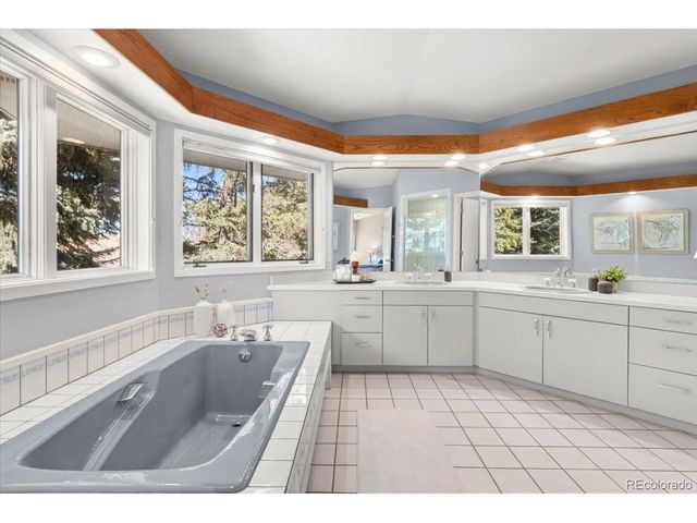 5852 Willowbrook Dr, Morrison, CO 80465